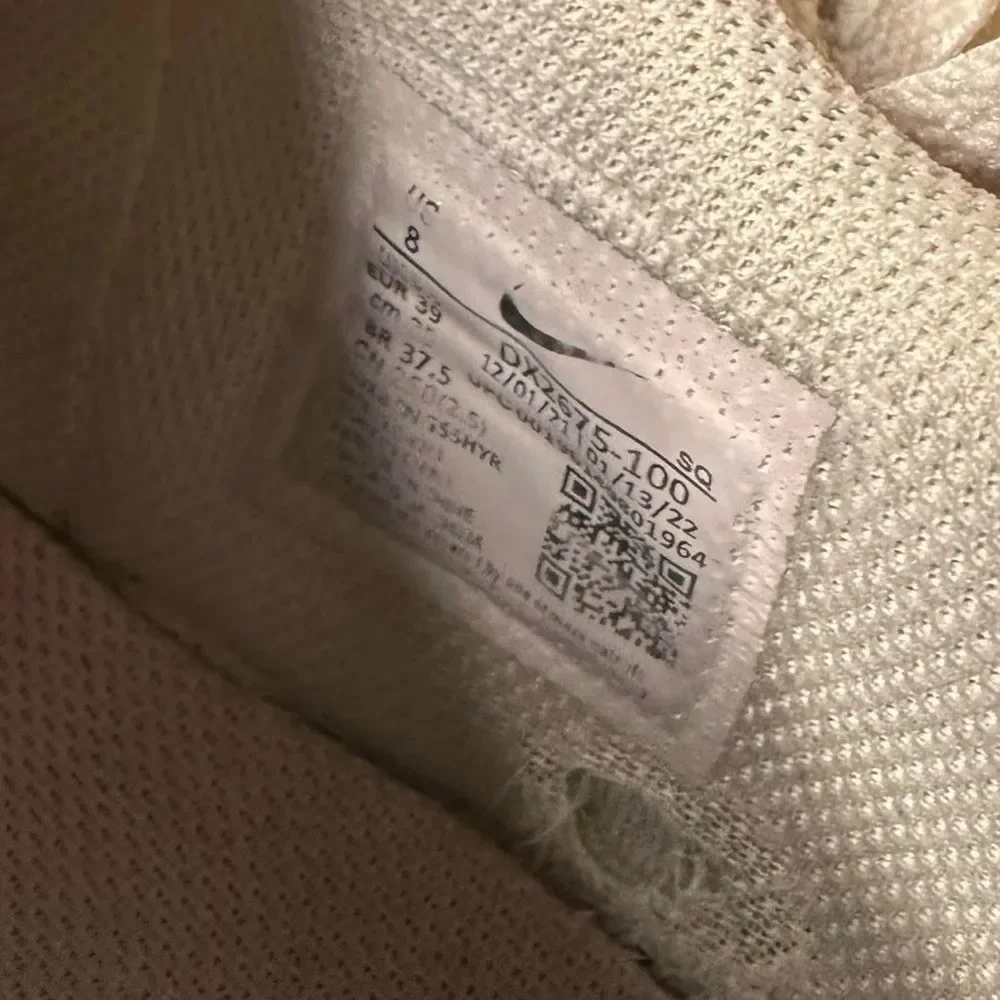 Nike Women's Air Force 1 Fontanka Summit White/Hyper Pink Size 8